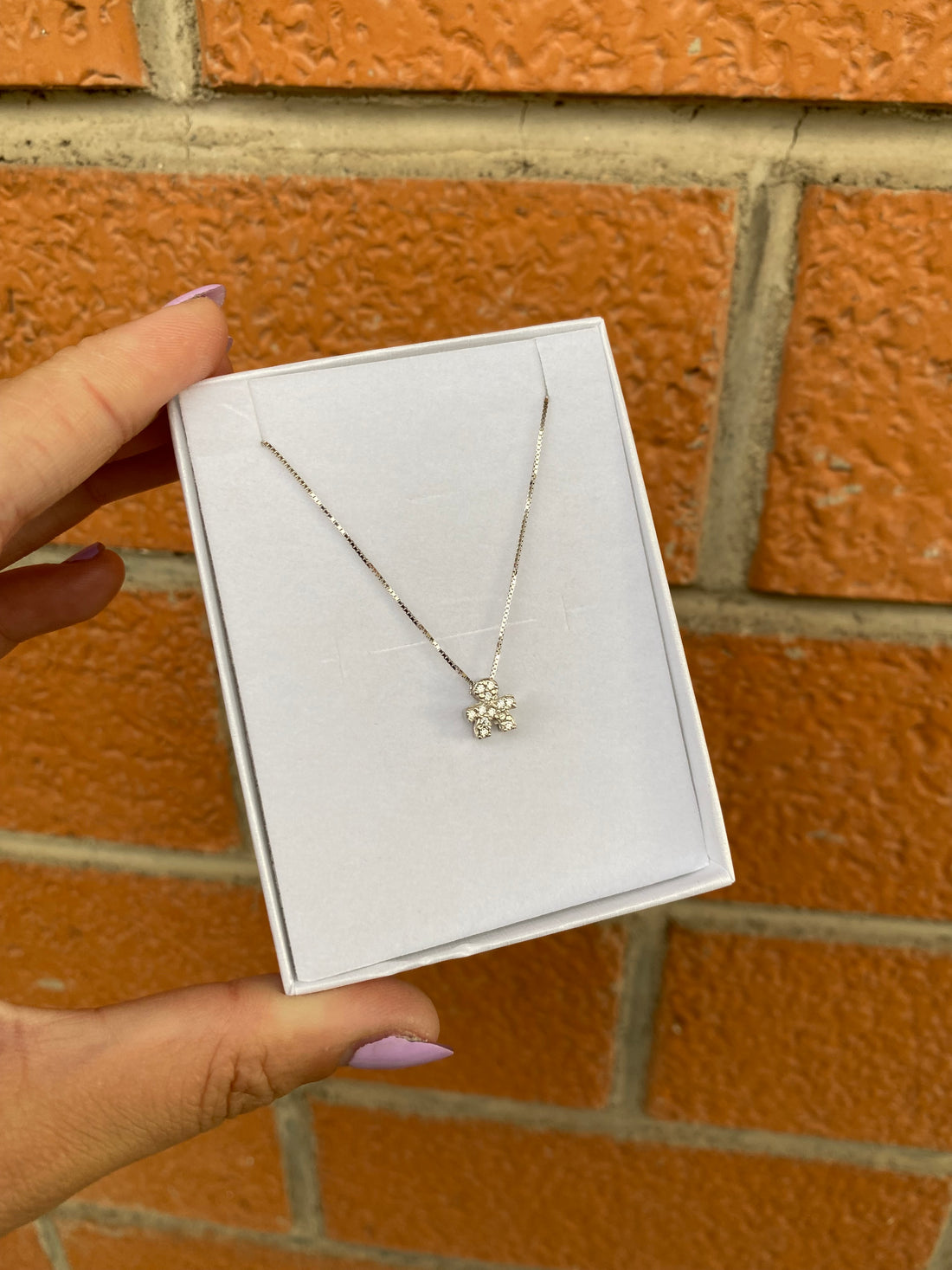 Collana con bebè zirconato personalizzabile